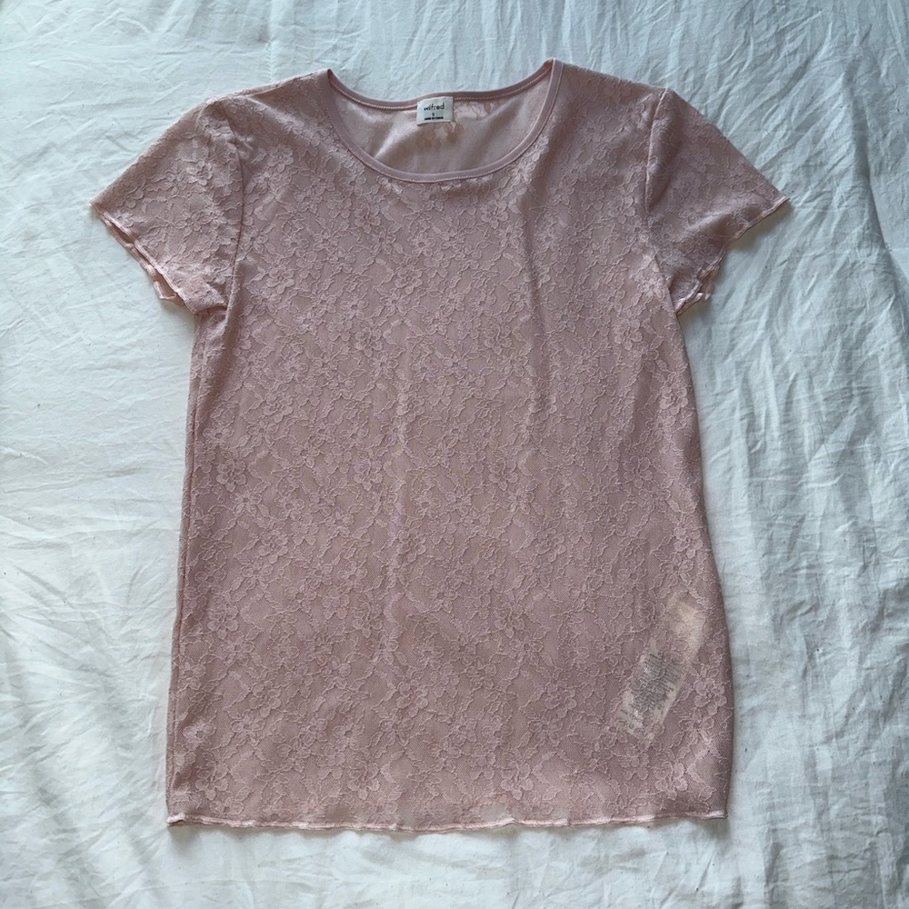 "Poetic Pink" Aritzia (Wilfred) Chaise T-Shirt
